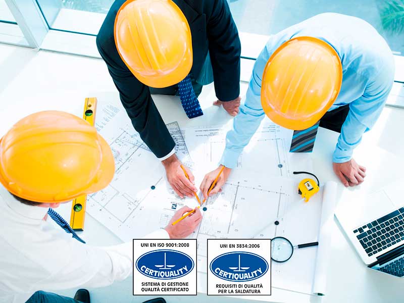 certificazione uni en capannoni mobili