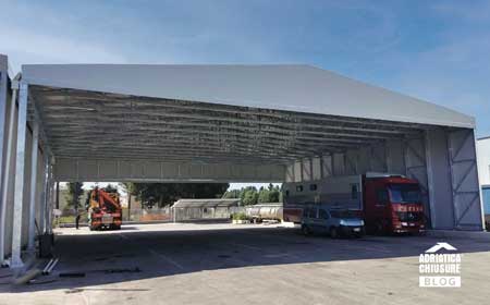 Tunnel mobile officina Mercedes Benz