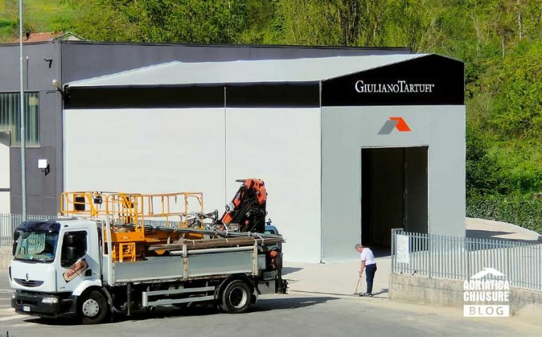Capannone in pvc Giuliano Tartufi Adriatica Chiusure