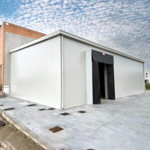 Capannone industriale in acciaio Adriatica Chiusure